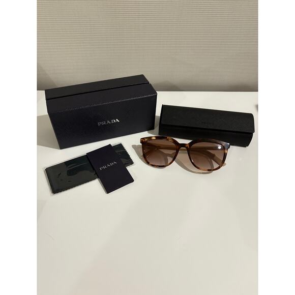 Gently used Authentic Prada Women's PR03XS 53mm Sunglasses w box, case & cloth - Picture 7 of 7